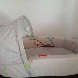 Lulyboo travel bassinet